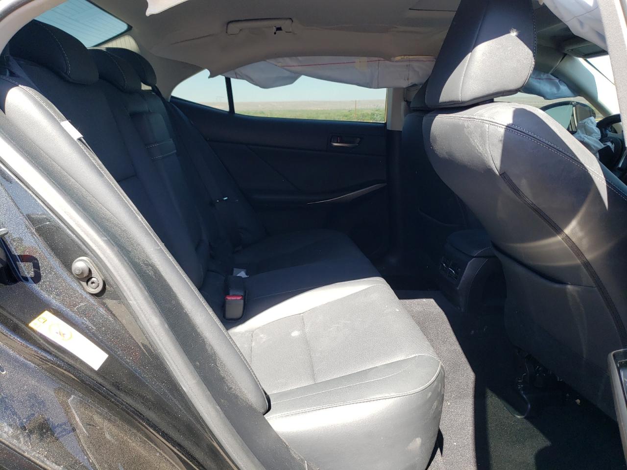 JTHCM1D22H5019083 2017 Lexus Is 300