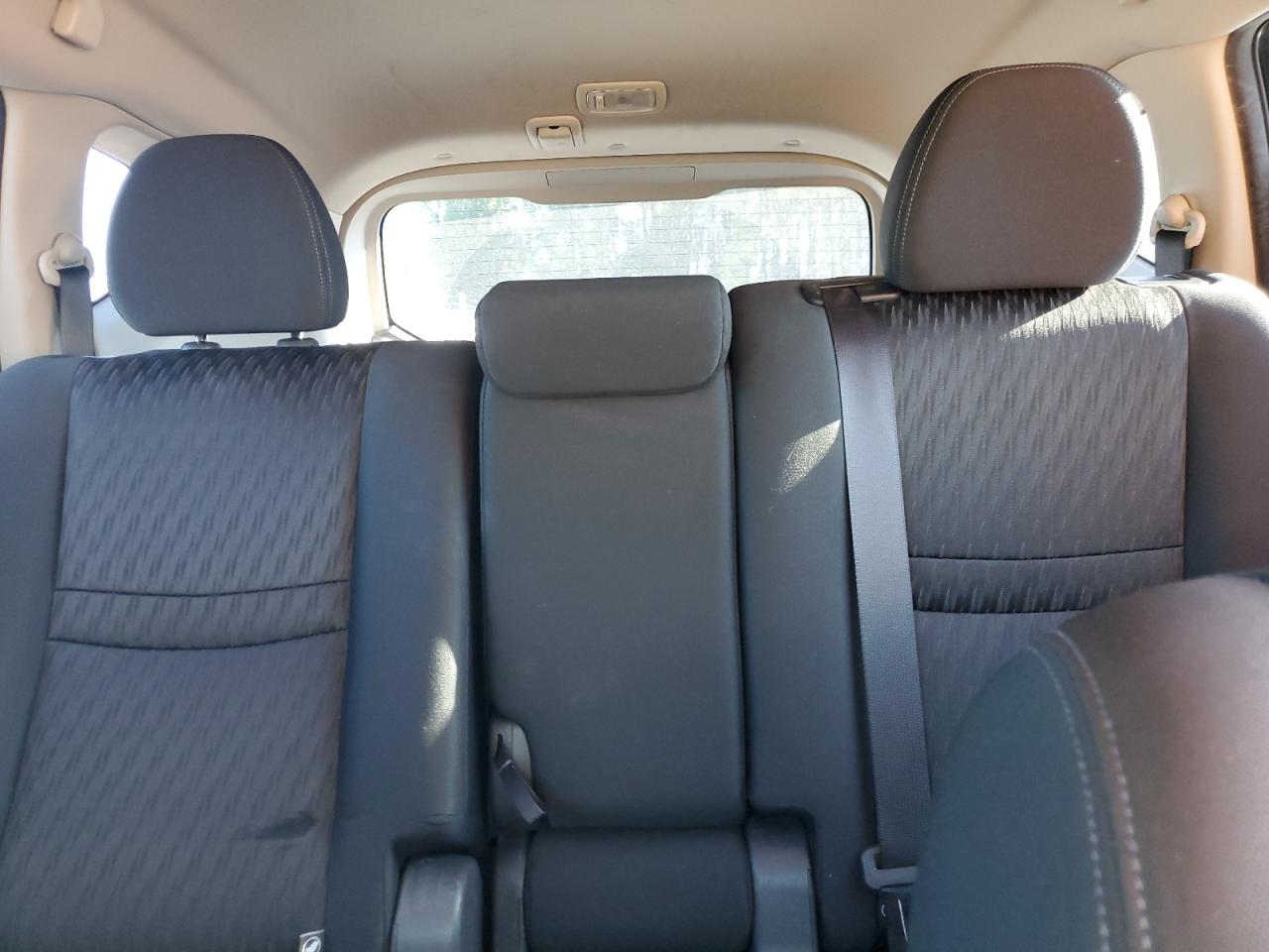 KNMAT2MT2JP566214 NISSAN ROGUE 2018