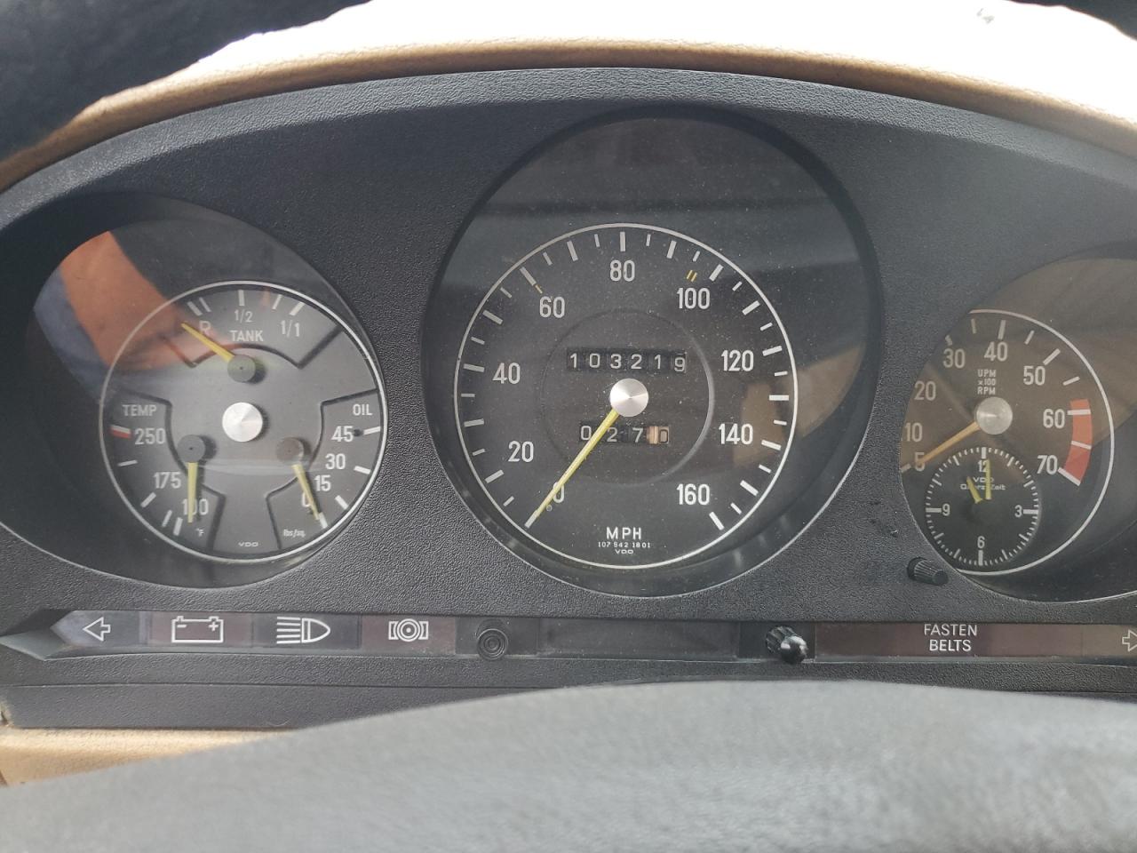 10704412024660 1975 Mercedes-Benz Sl-Class