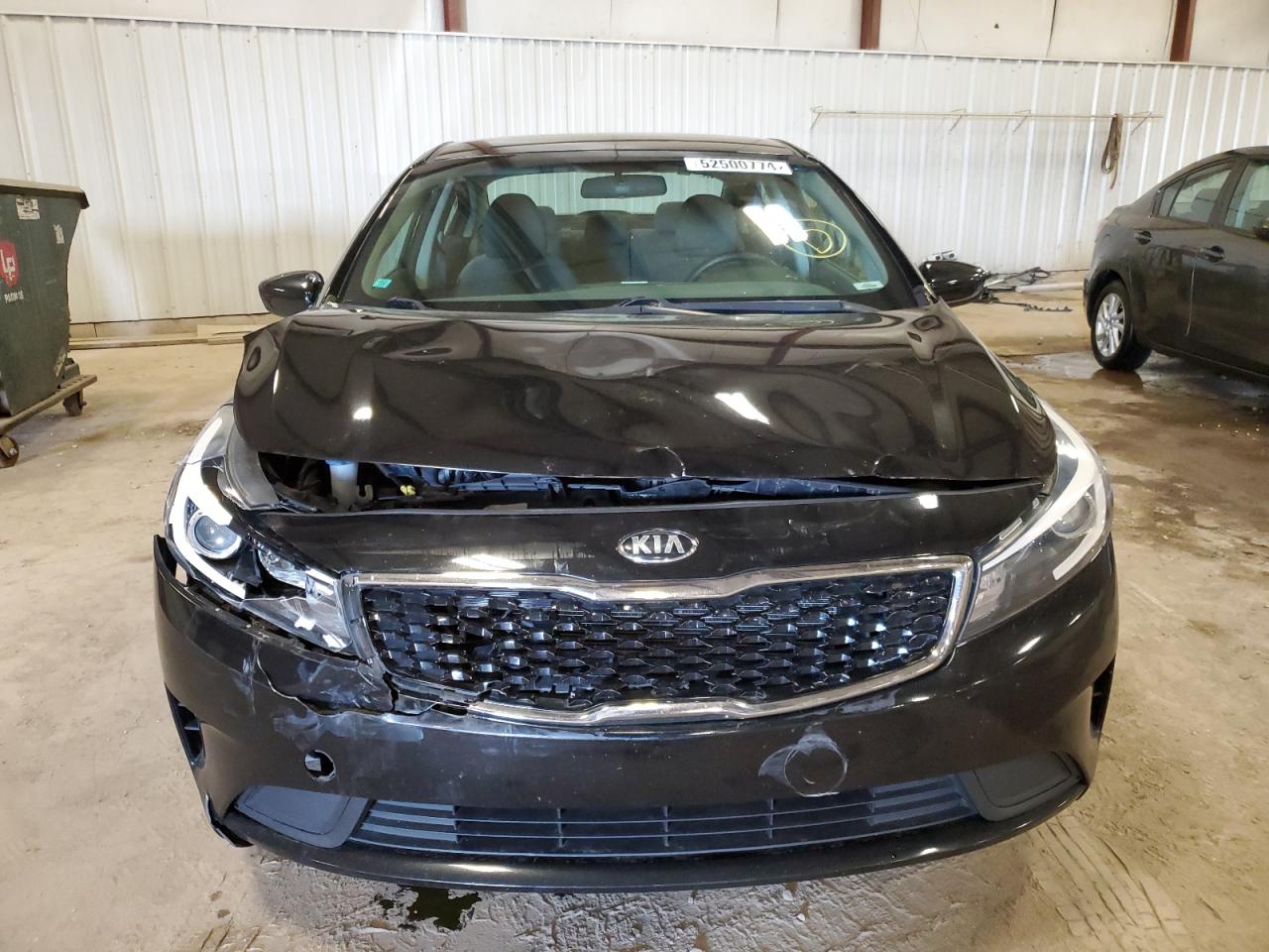 3KPFK4A7XJE231830 2018 Kia Forte Lx