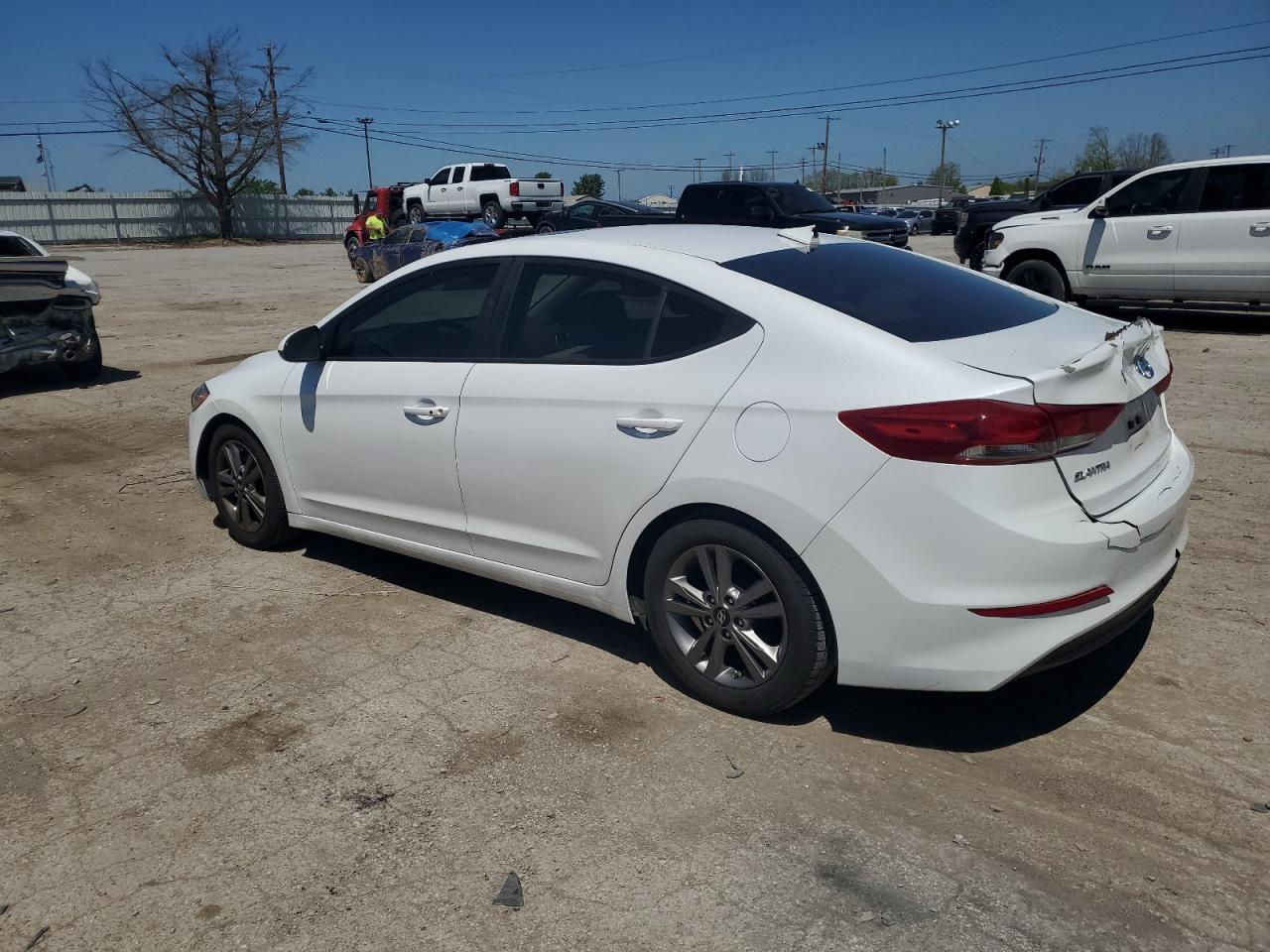 5NPD84LFXHH168289 2017 Hyundai Elantra Se