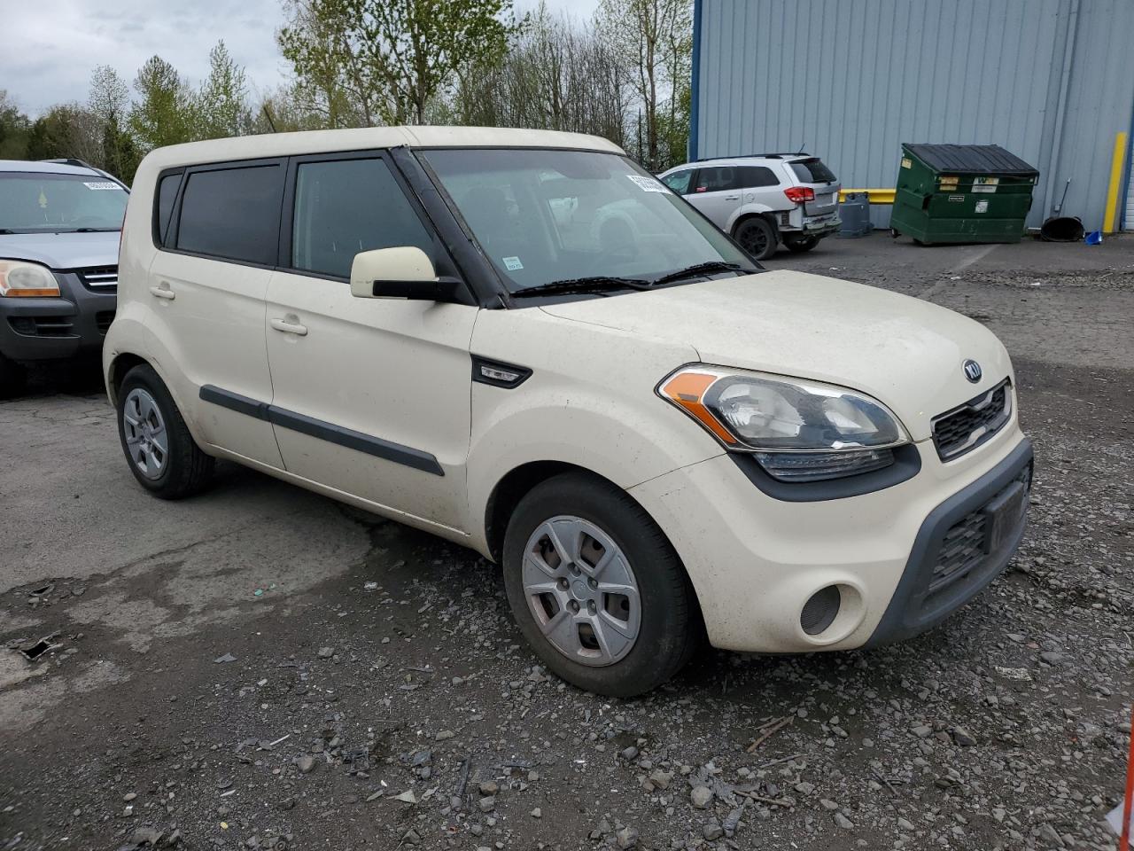 2013 Kia Soul vin: KNDJT2A51D7518679