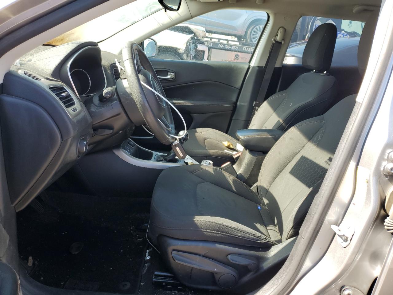 3C4NJCAB3JT148572 2018 Jeep Compass Sport