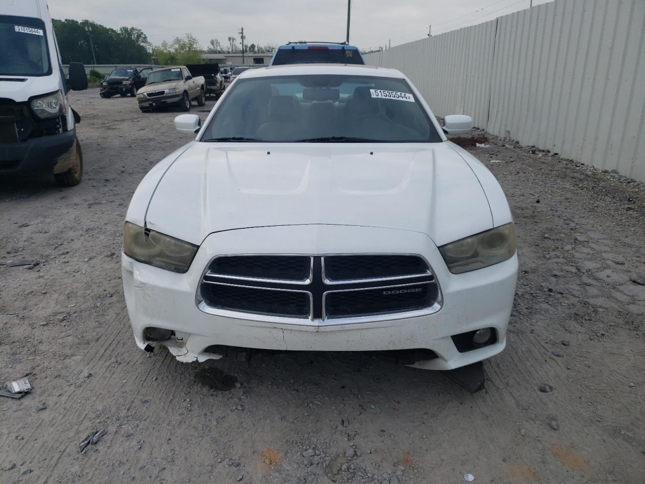 2B3CL5CT8BH552370 2011 Dodge Charger R/T