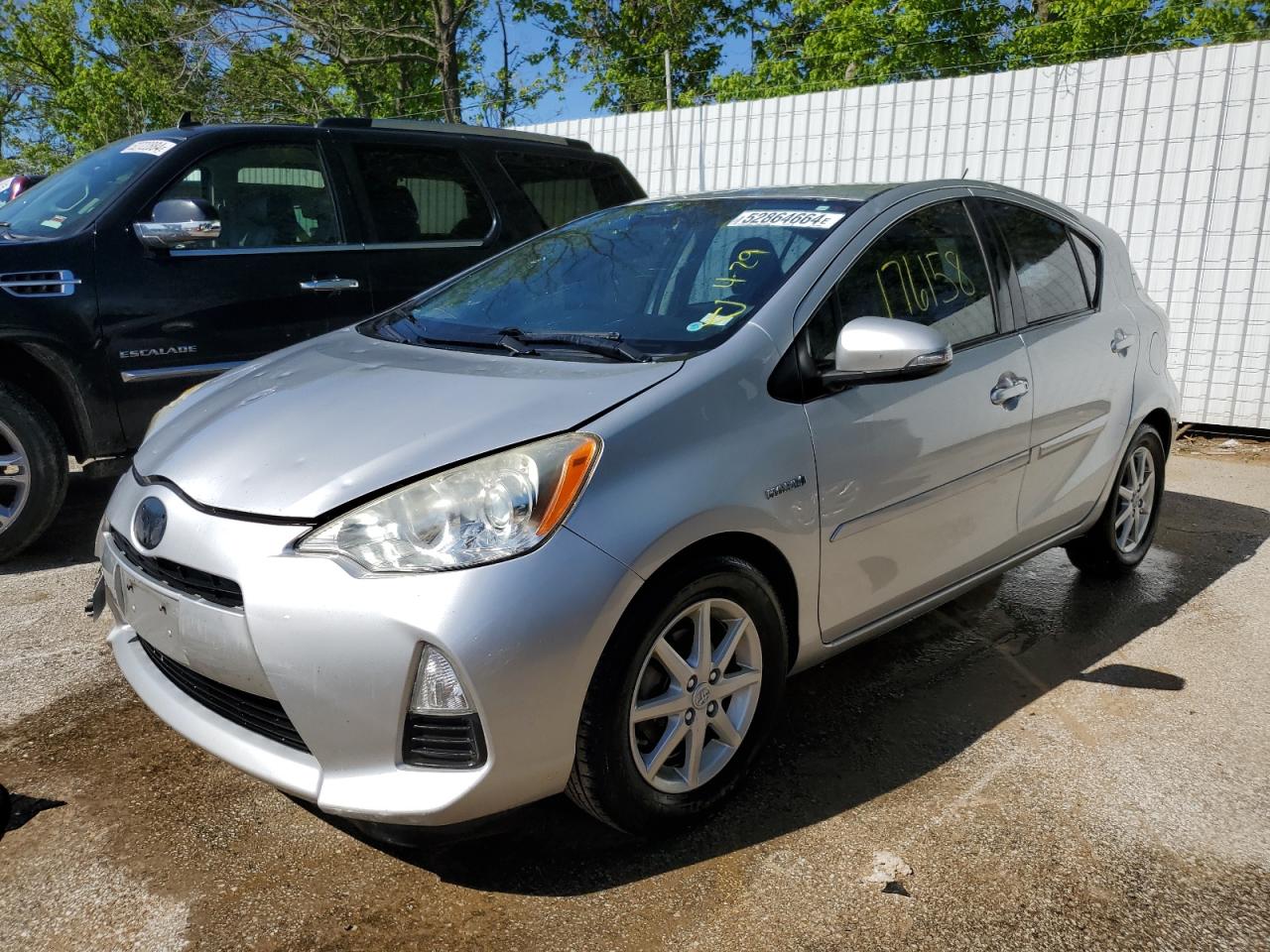 2012 Toyota Prius C vin: JTDKDTB30C1516296