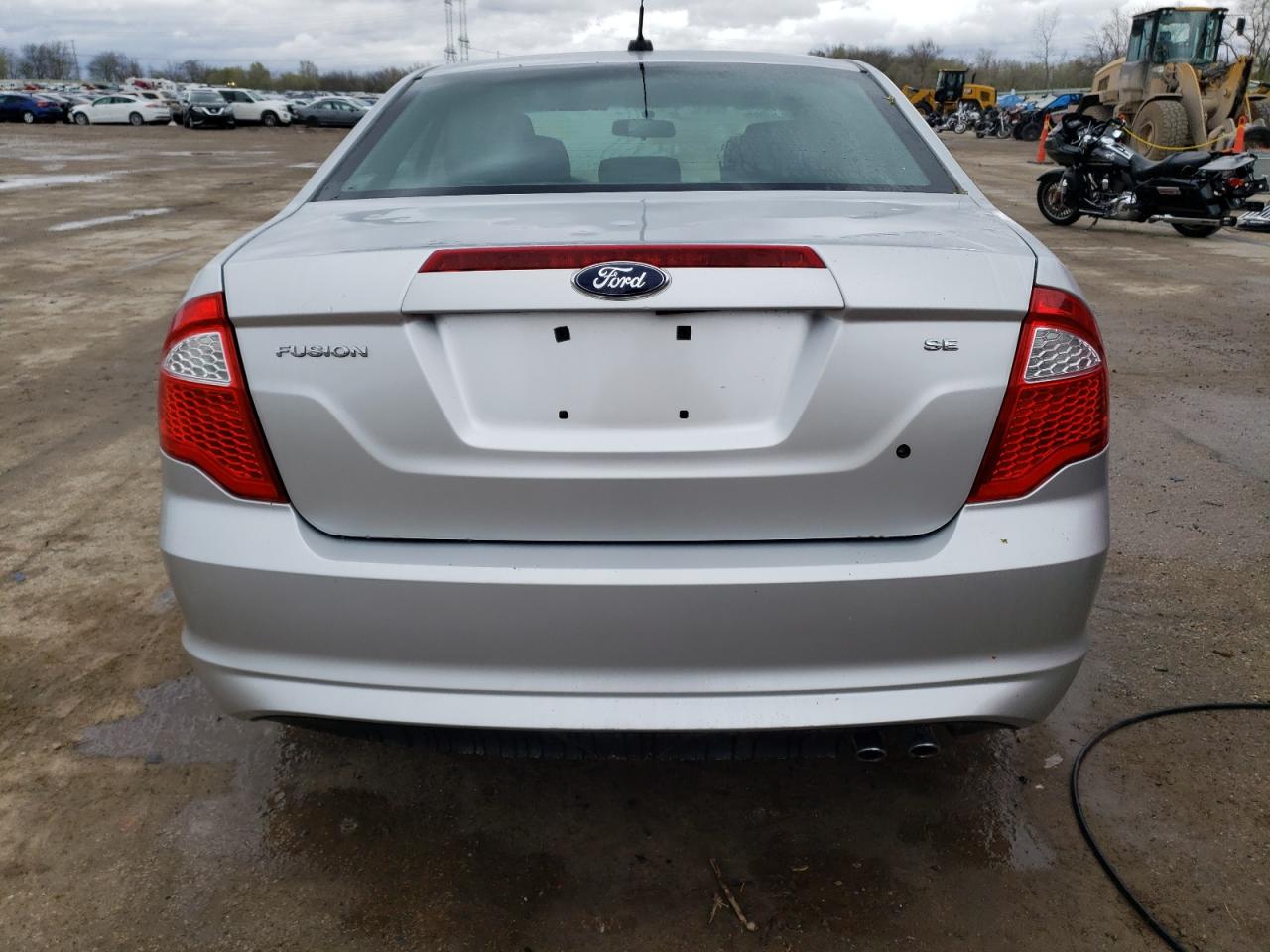 3FAHP0HA4BR243055 2011 Ford Fusion Se