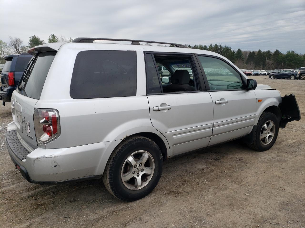 5FNYF18308B034667 2008 Honda Pilot Se