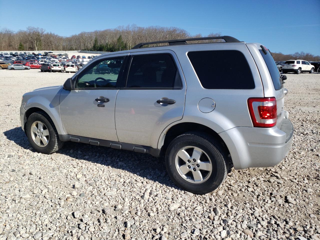 1FMCU9D70BKC15992 2011 Ford Escape Xlt