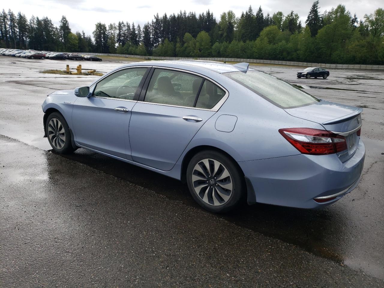JHMCR6F57HC005231 HONDA ACCORD 2017