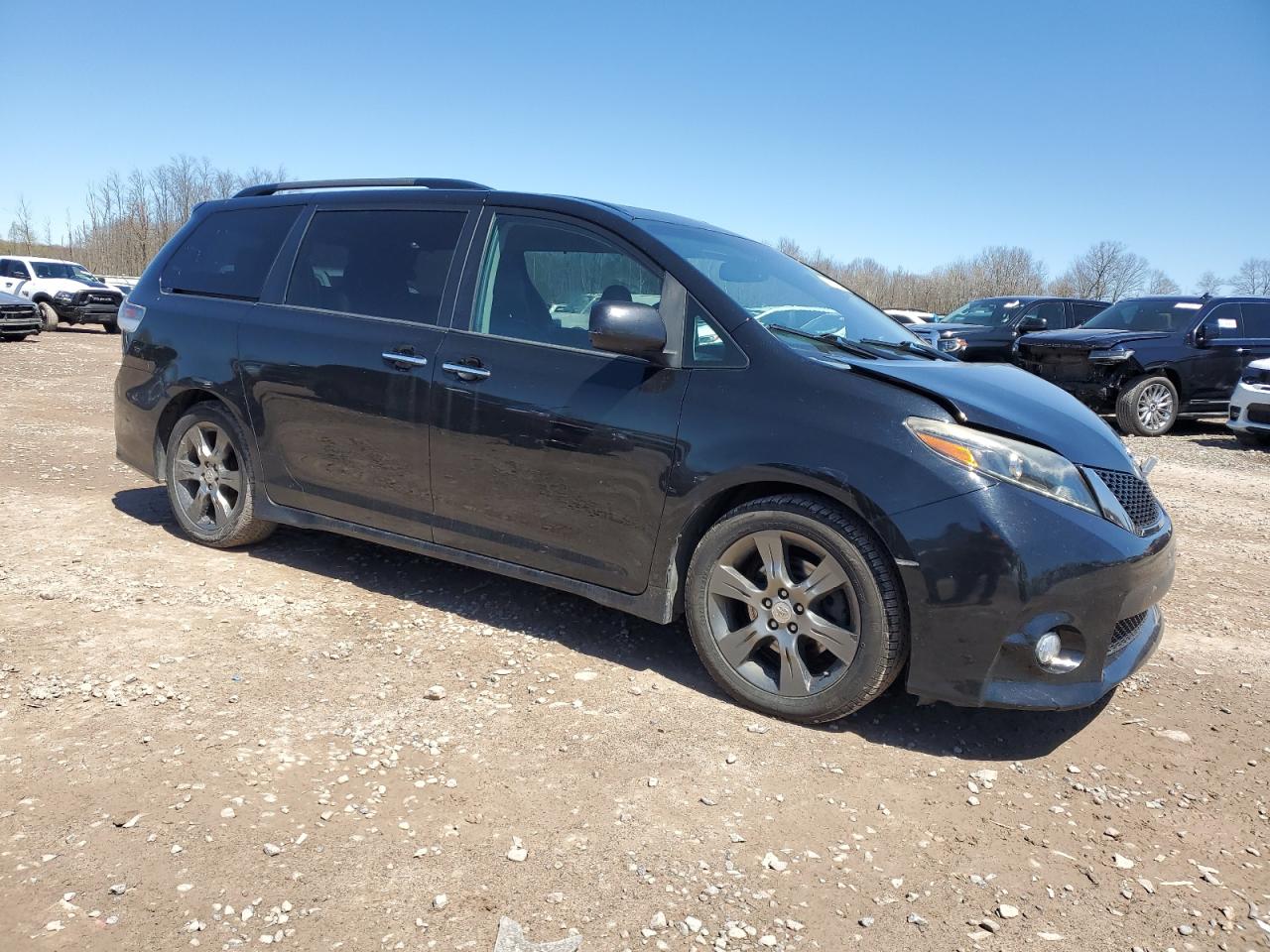 5TDXK3DC6FS591049 2015 Toyota Sienna Sport