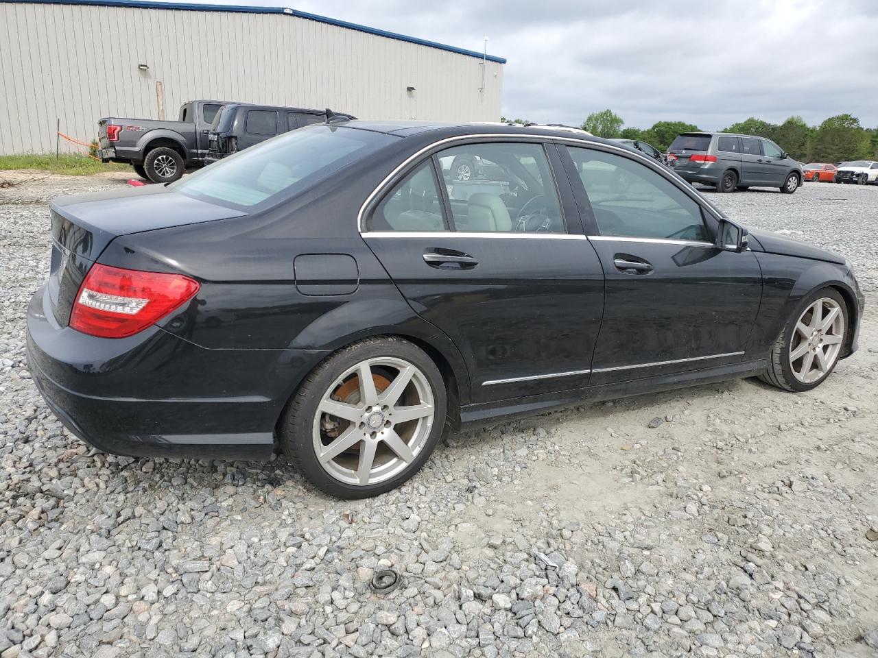 WDDGF4HB5DA805203 2013 Mercedes-Benz C 250