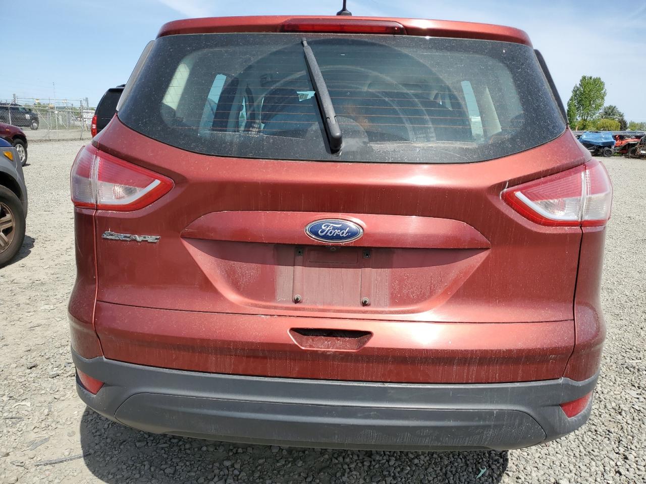 2015 Ford Escape S vin: 1FMCU0F71FUC13140