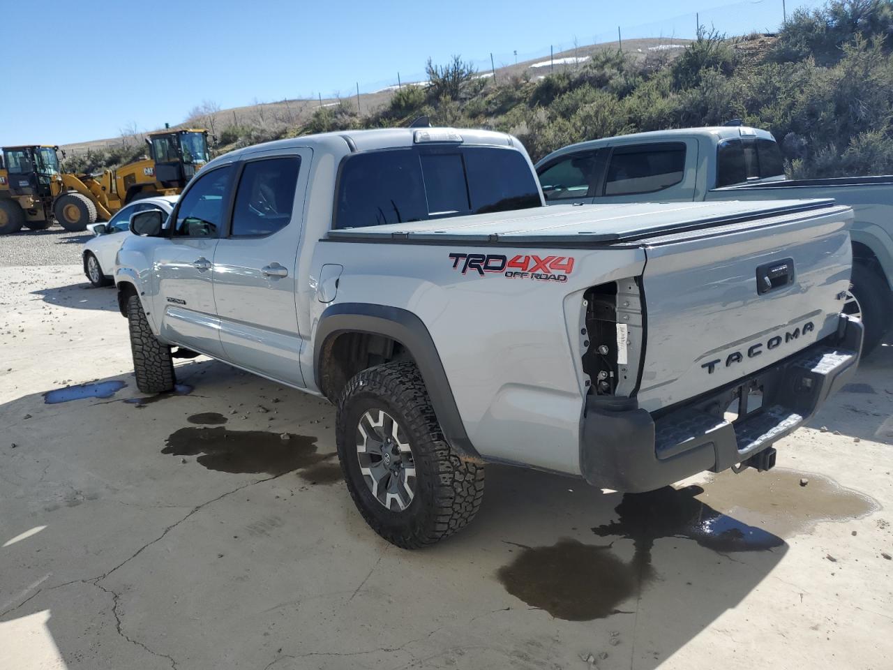 3TMCZ5AN6JM166032 2018 Toyota Tacoma Double Cab