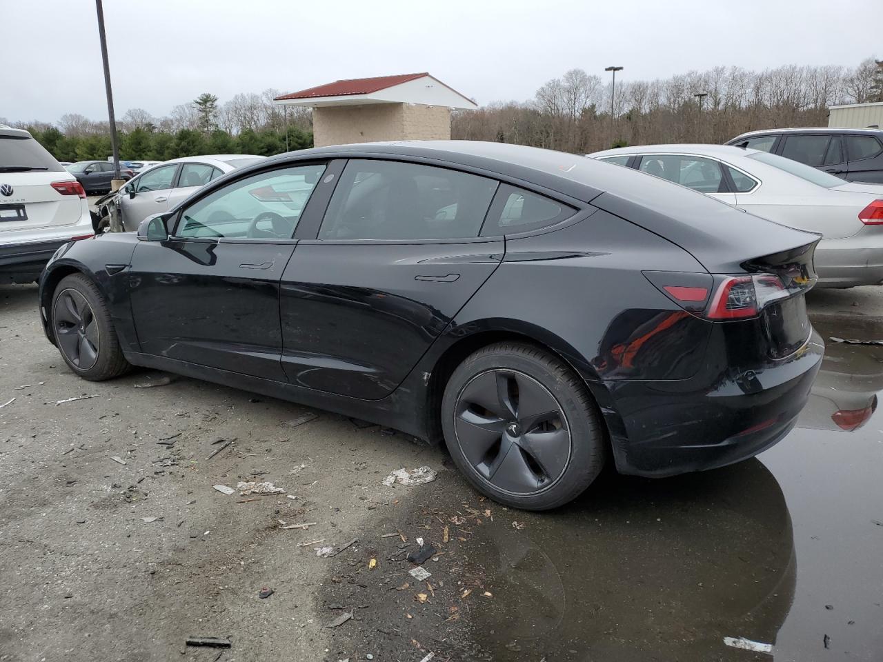 2018 Tesla Model 3 vin: 5YJ3E1EB3JF182388