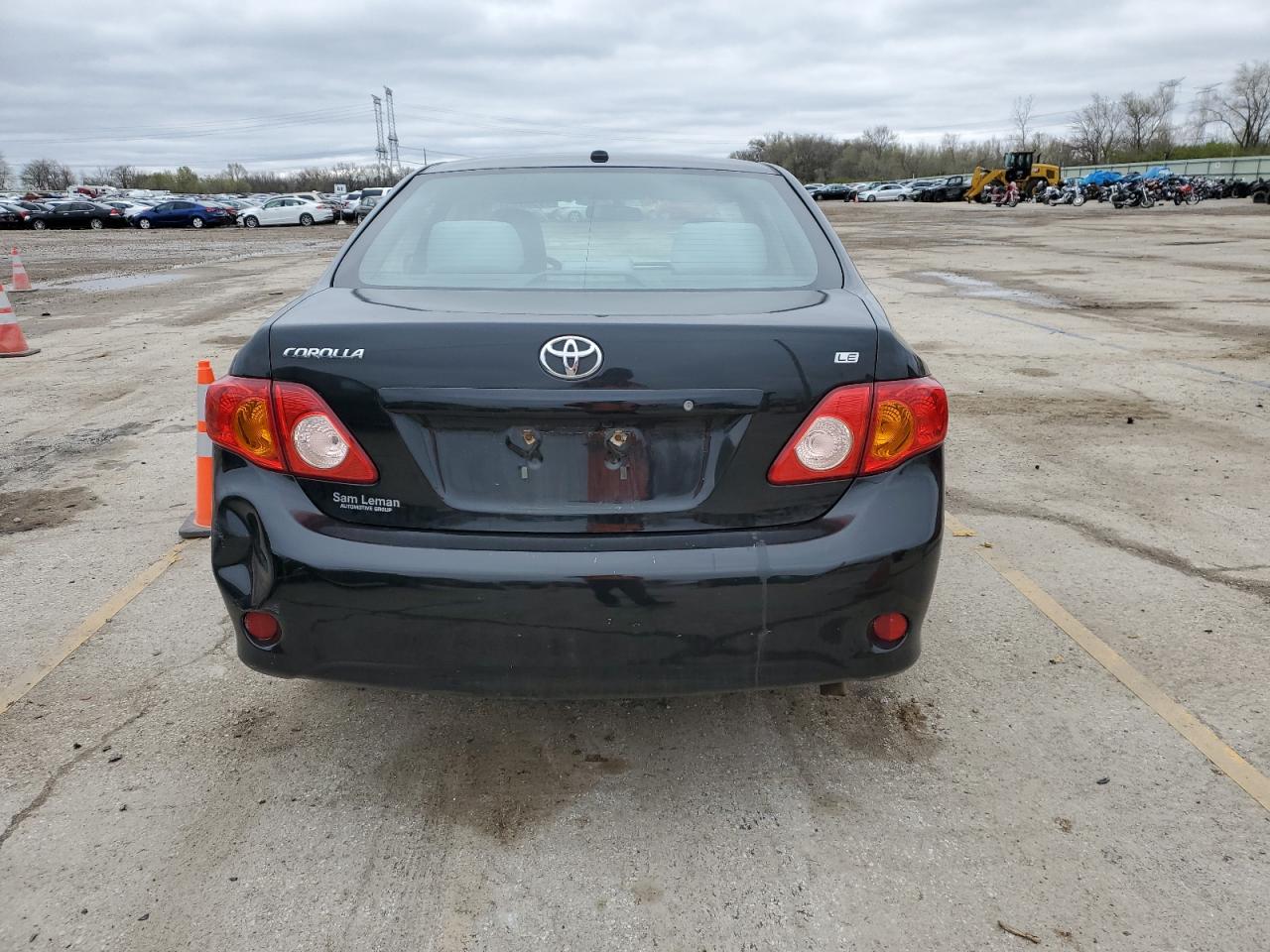 1NXBU4EE0AZ321258 2010 Toyota Corolla Base