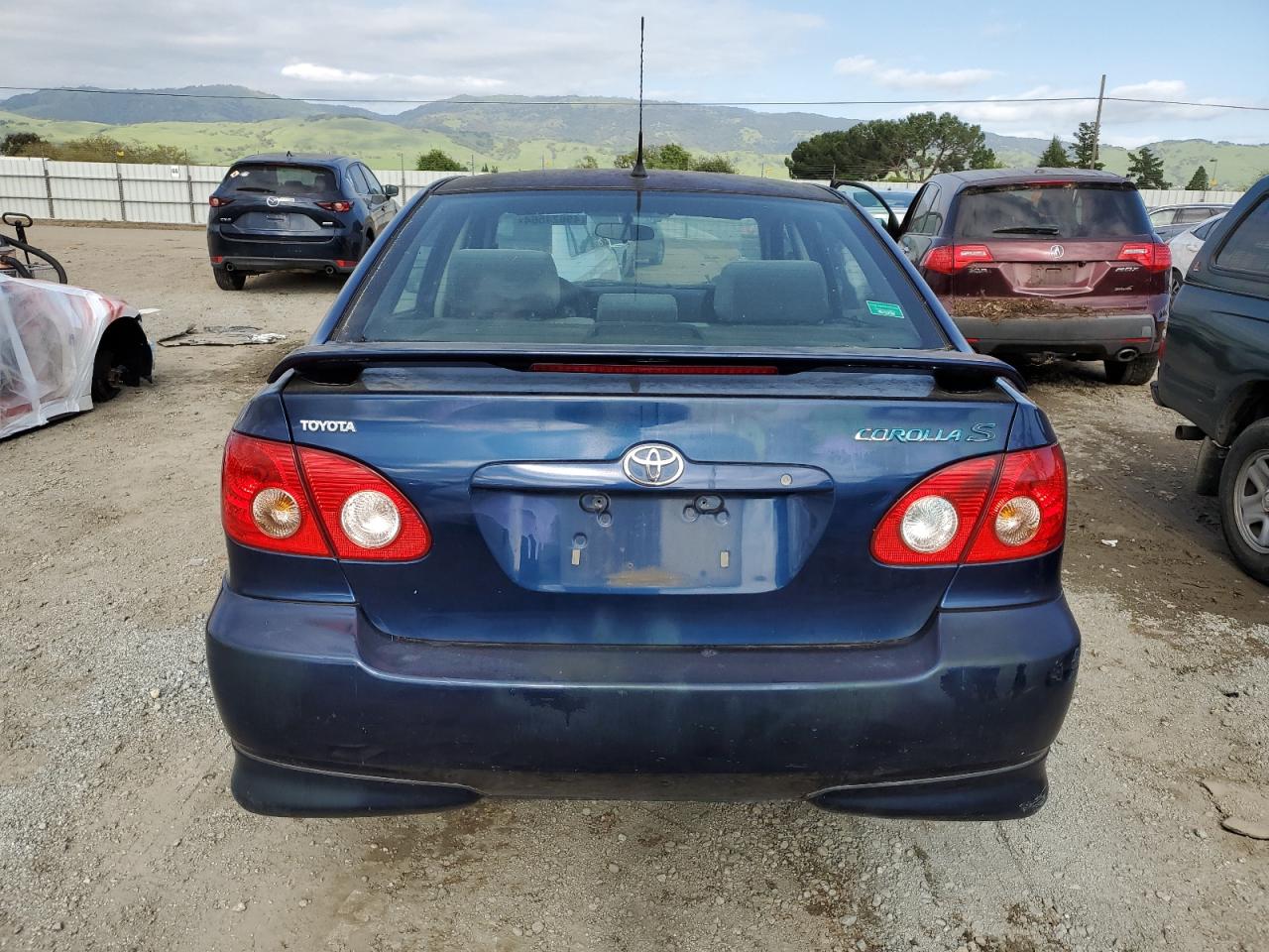 1NXBR32E38Z013043 2008 Toyota Corolla Ce