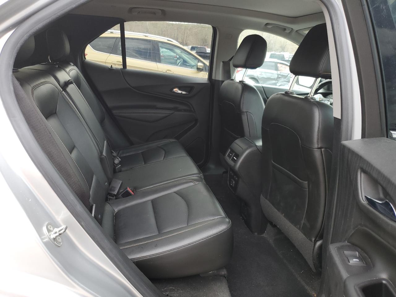 2GNAXYEXXK6104887 CHEVROLET EQUINOX 2019