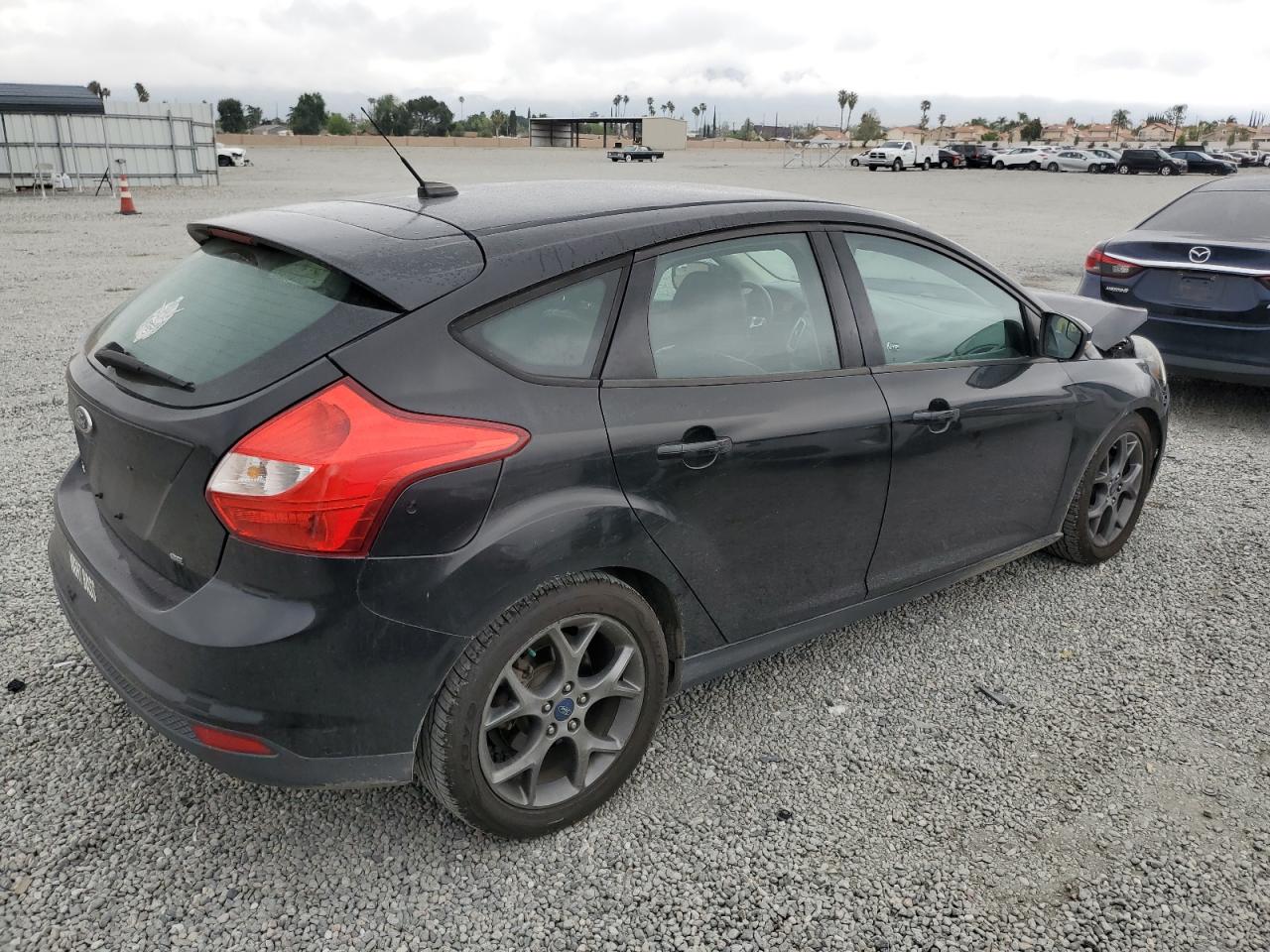 2014 Ford Focus Se vin: 1FADP3K23EL138981