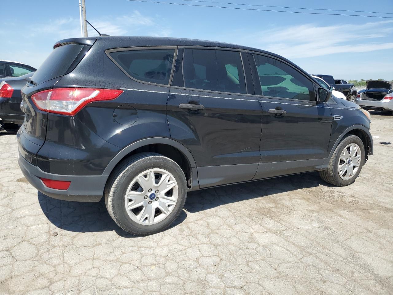 2013 Ford Escape S vin: 1FMCU0F77DUD32243