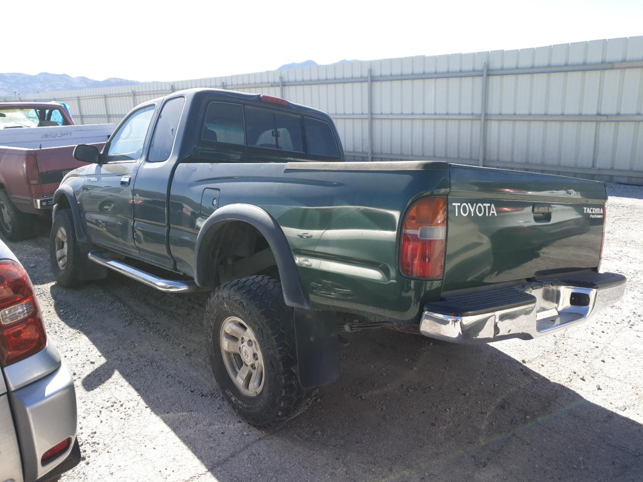 4TASM92N0YZ683282 2000 Toyota Tacoma Xtracab Prerunner