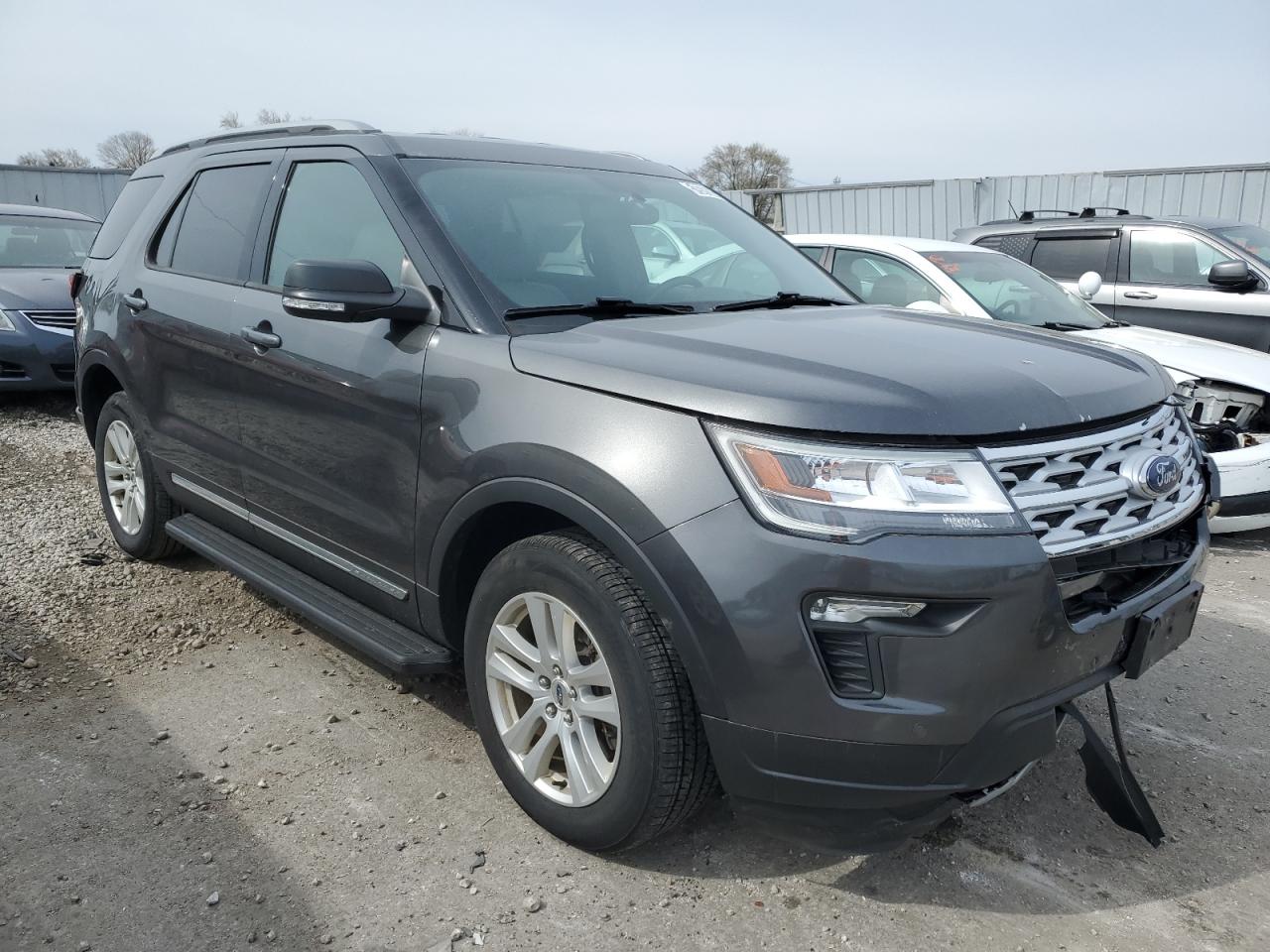 1FM5K8D83KGA28587 2019 Ford Explorer Xlt