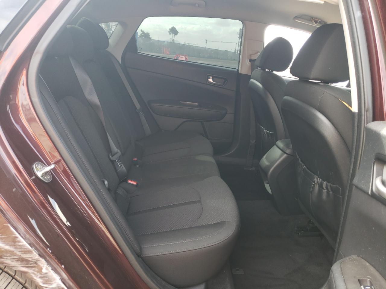 5XXGT4L34JG221782 2018 Kia Optima Lx