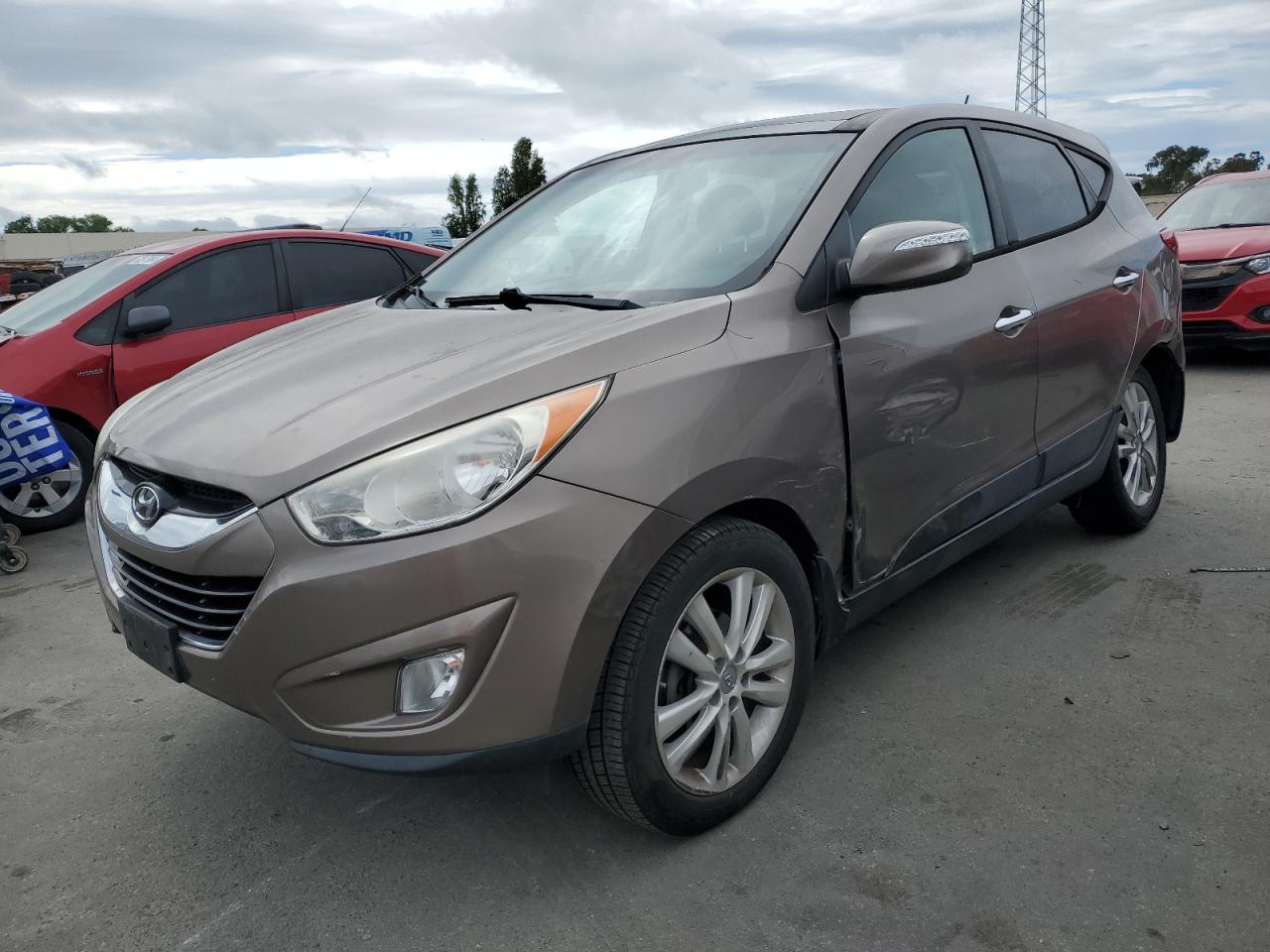 KM8JU3AC8BU224028 2011 Hyundai Tucson Gls