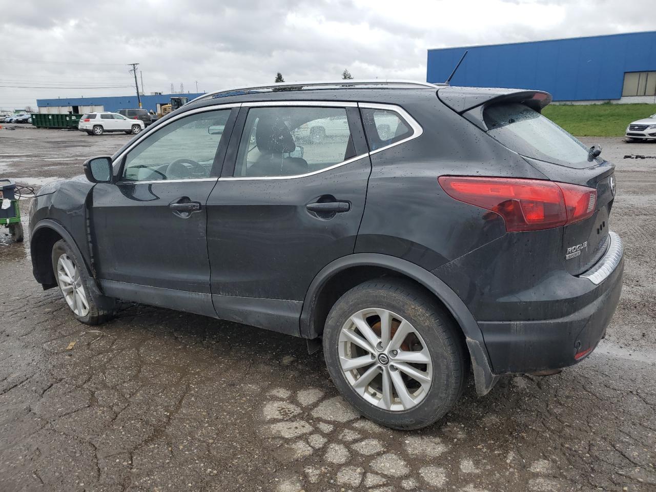JN1BJ1CR6KW321520 NISSAN ROGUE 2019