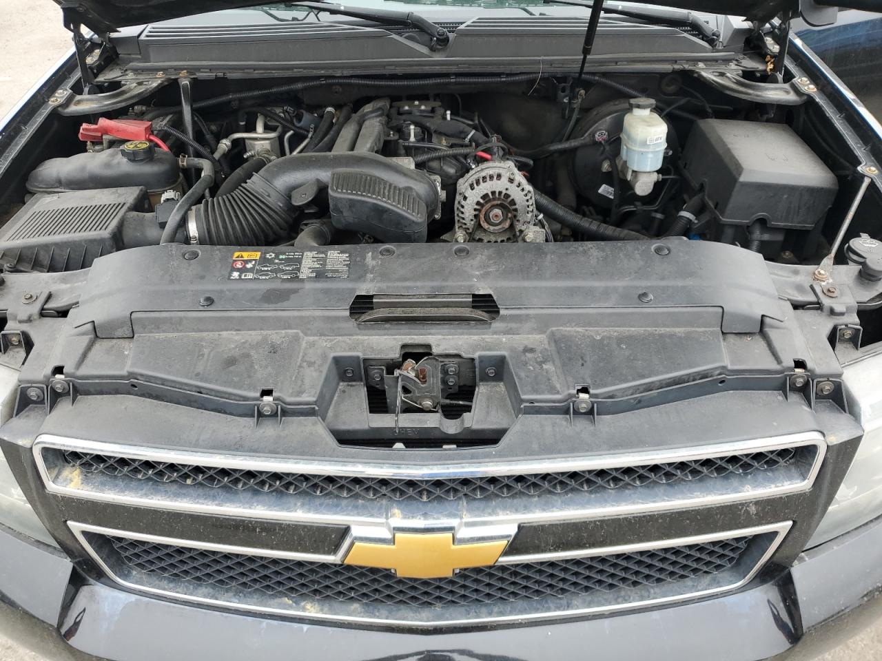 2014 Chevrolet Suburban K1500 Lt vin: 1GNSKJE73ER186304