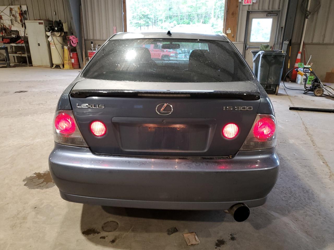 JTHBD192950095798 2005 Lexus Is 300