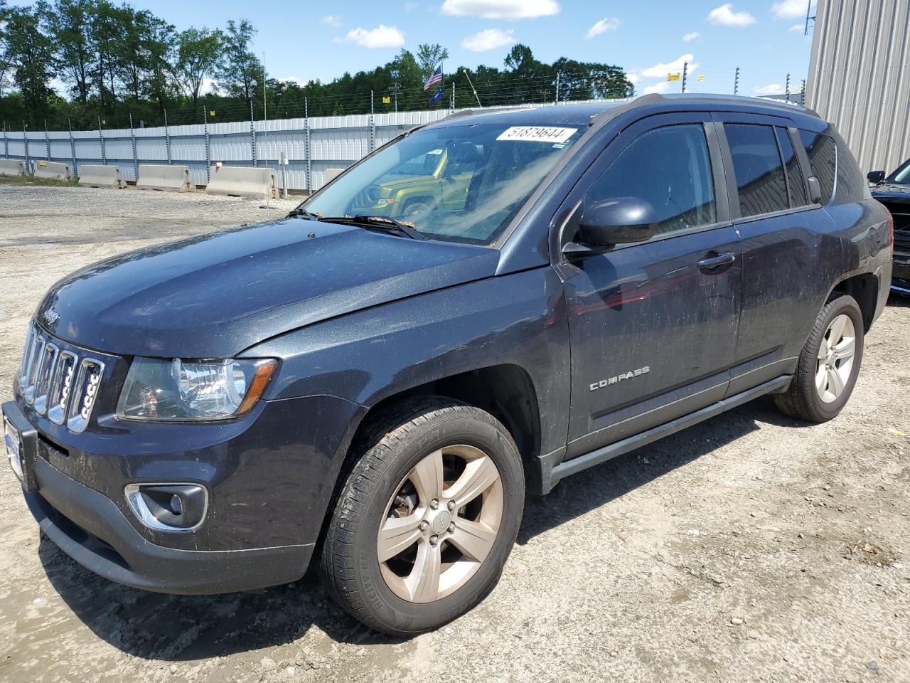 2015 Jeep Compass Latitude vin: 1C4NJDEB1FD303343