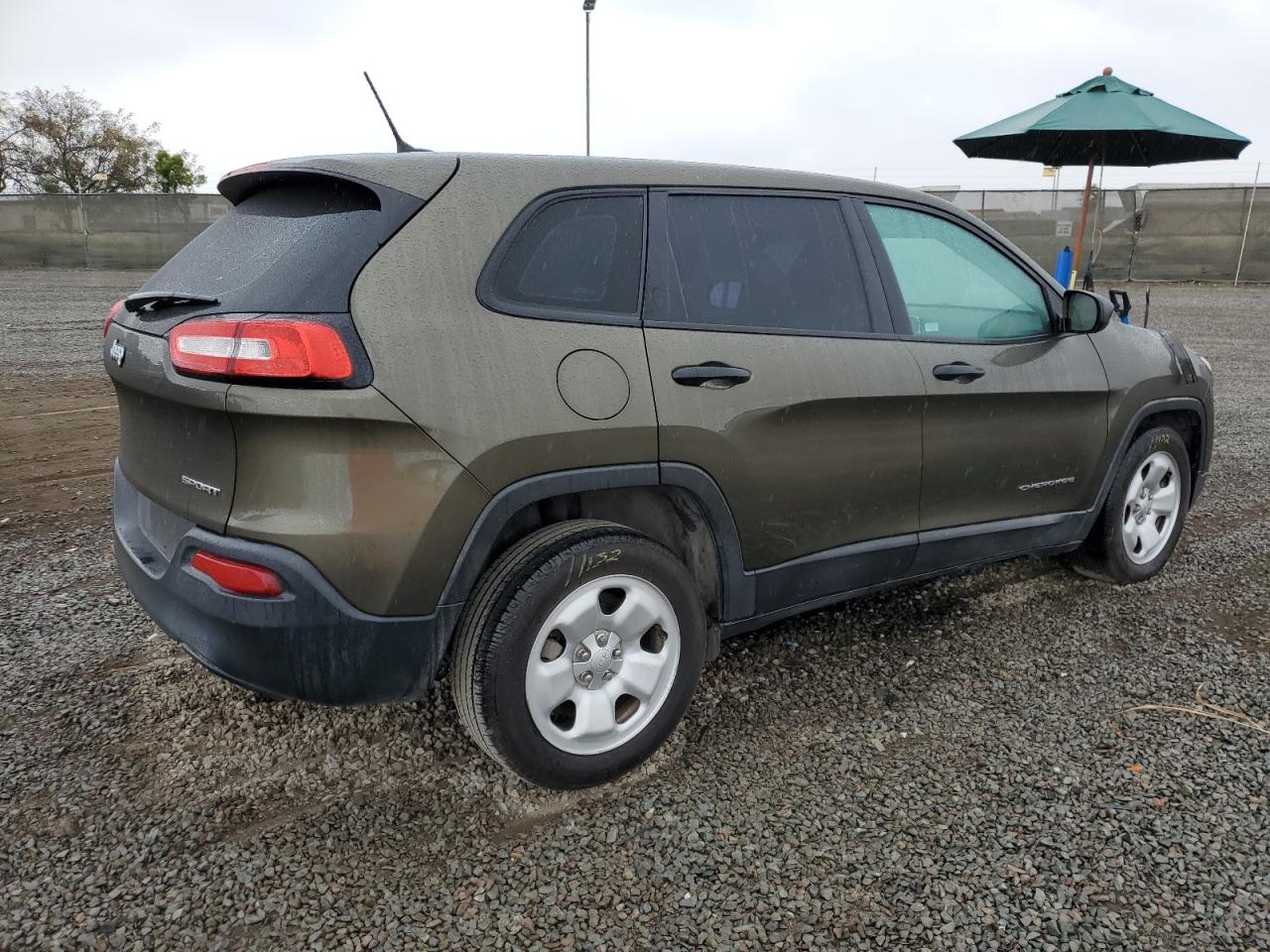 2015 Jeep Cherokee Sport vin: 1C4PJLAB6FW762283