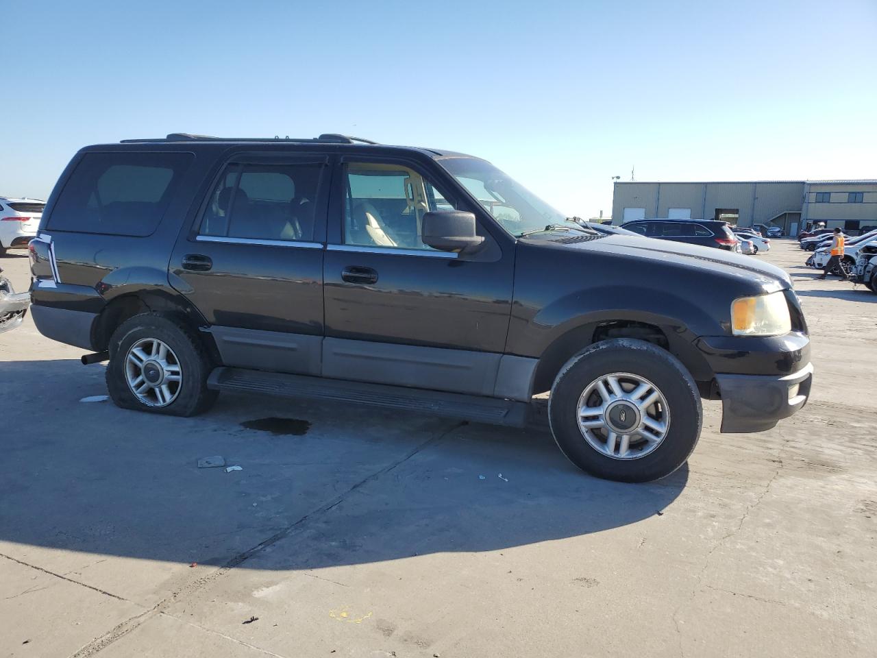 1FMRU15W43LA47187 2003 Ford Expedition Xlt