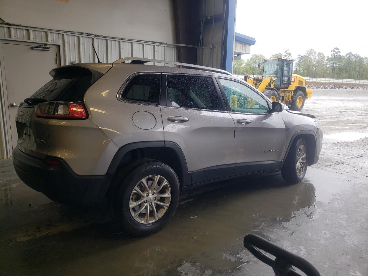 2019 Jeep Cherokee Latitude vin: 1C4PJMCX0KD229480