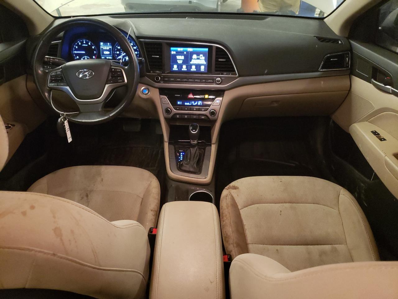 5NPD84LFXHH204983 2017 Hyundai Elantra Se