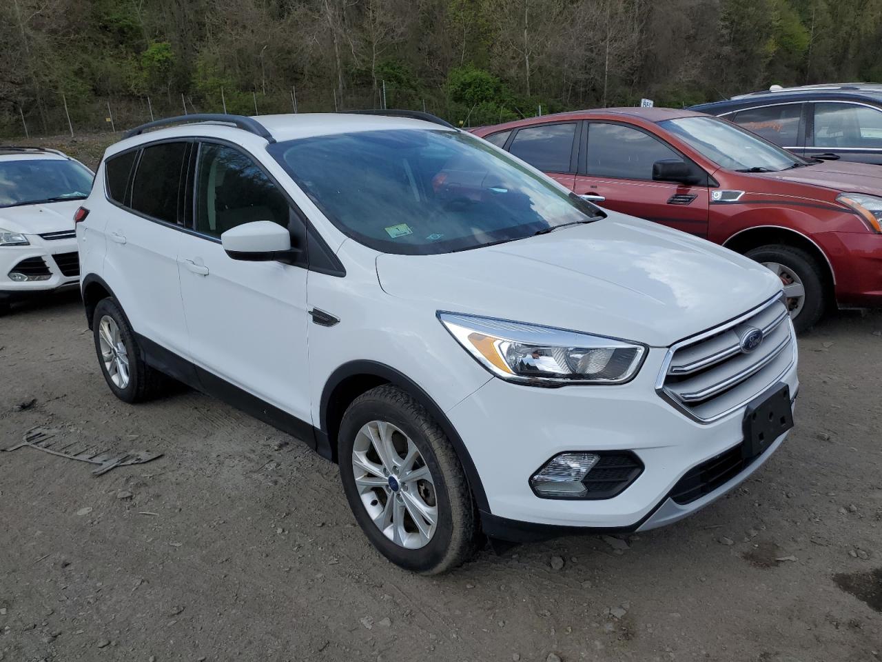 Lot #2489727902 2018 FORD ESCAPE SE