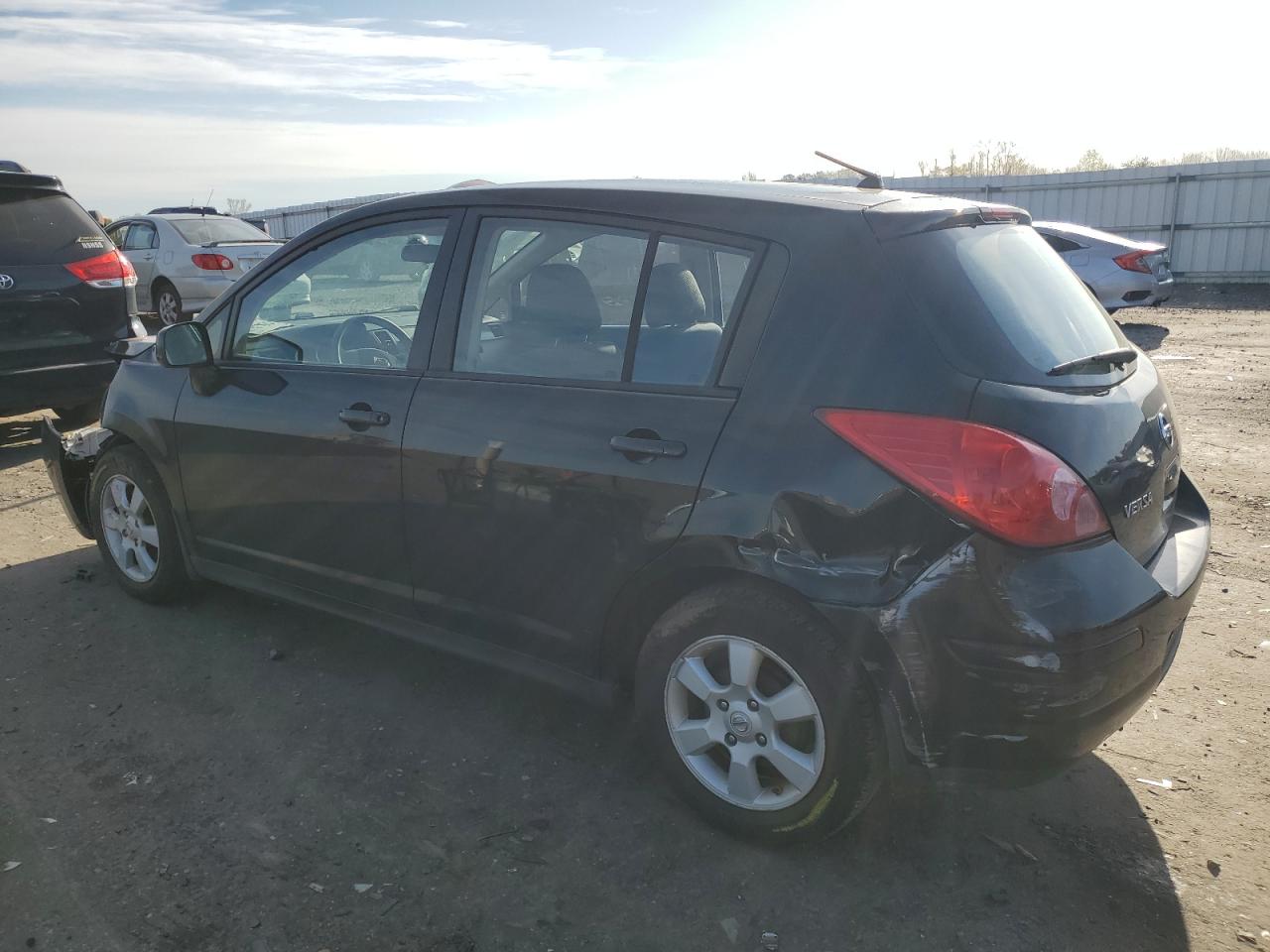 3N1BC13EX7L393079 2007 Nissan Versa S