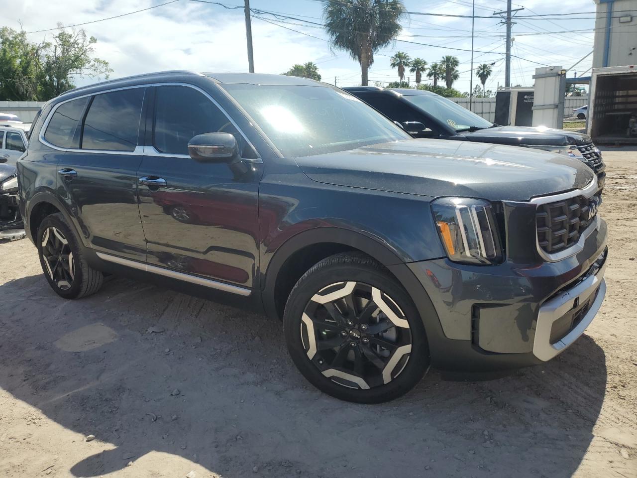 5XYP64GC5RG494156 2024 Kia Telluride S