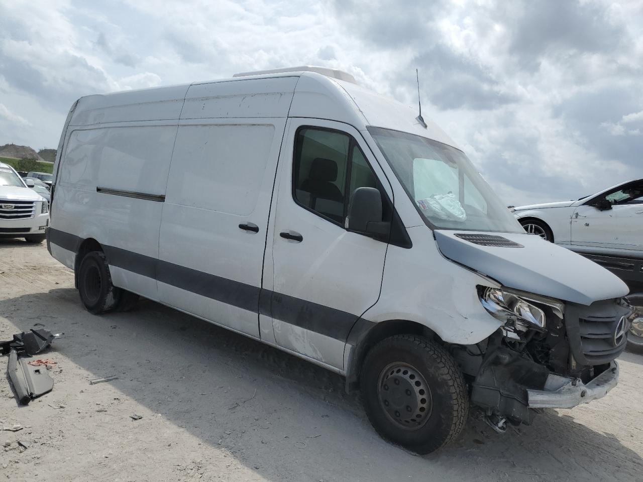 WD3PF1CD3KP027778 2019 Mercedes-Benz Sprinter 2500/3500