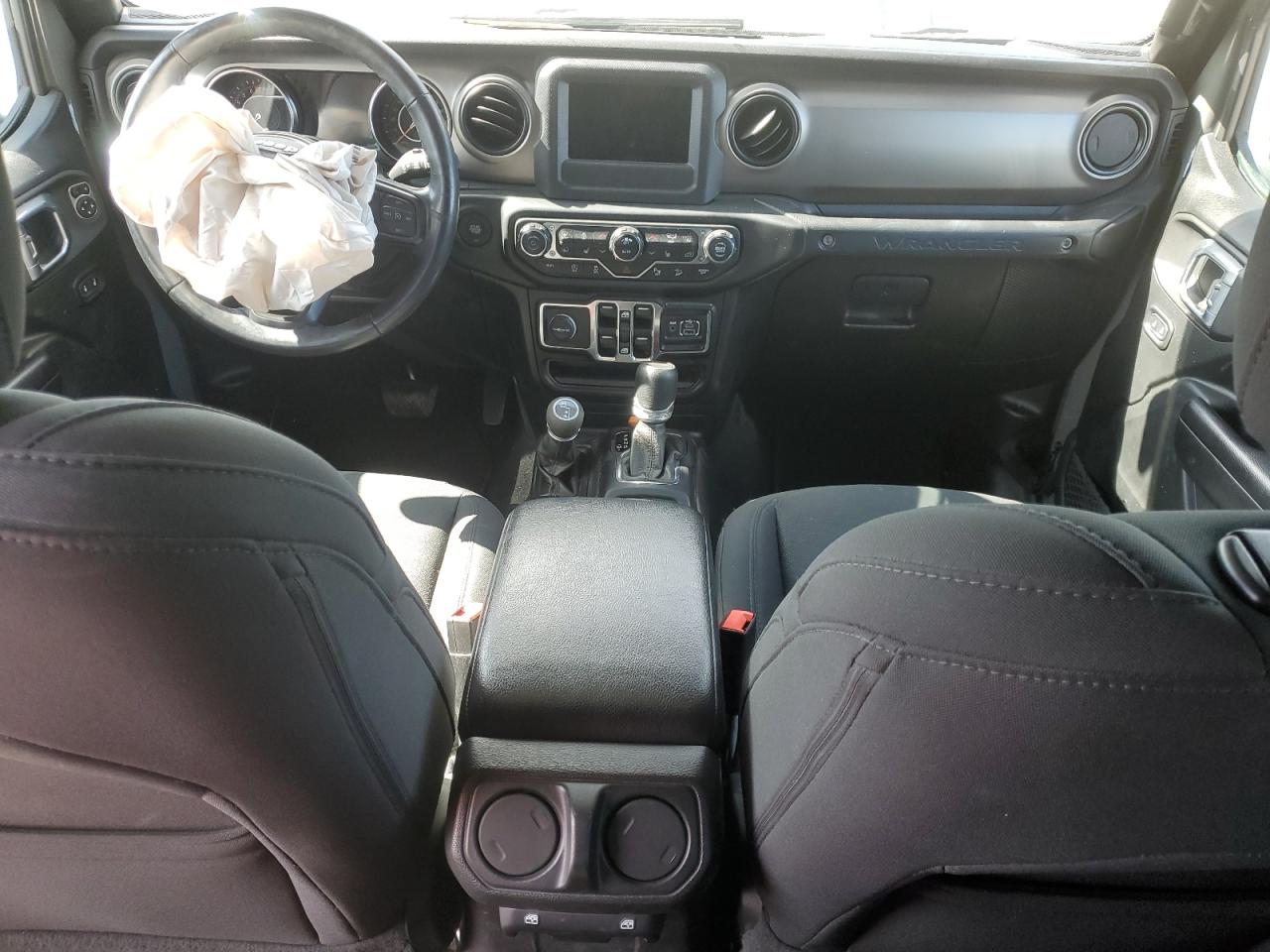 1C4HJXDG2LW338016 2020 Jeep Wrangler Unlimited Sport