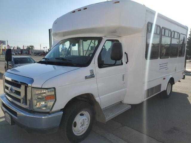 2010 Ford Econoline E450 Super Duty Cutaway Van VIN: 1FDFE4FS6ADB01805 Lot: 51932474