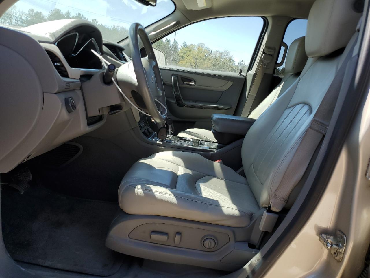 2015 Chevrolet Traverse Ltz vin: 1GNKRJKD4FJ118289