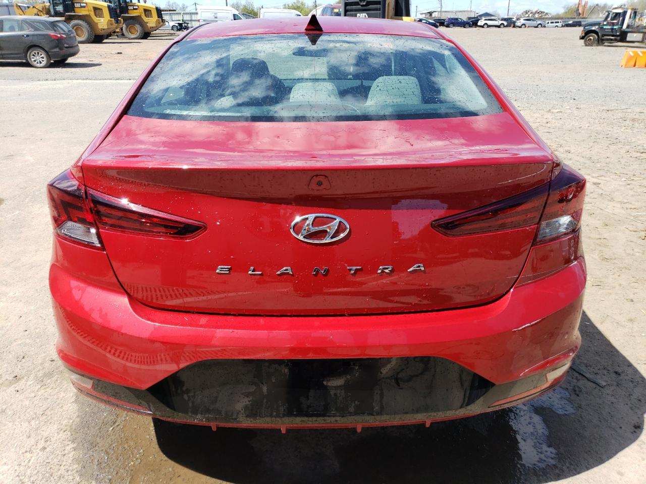 2020 Hyundai Elantra Sel vin: KMHD84LF1LU063537