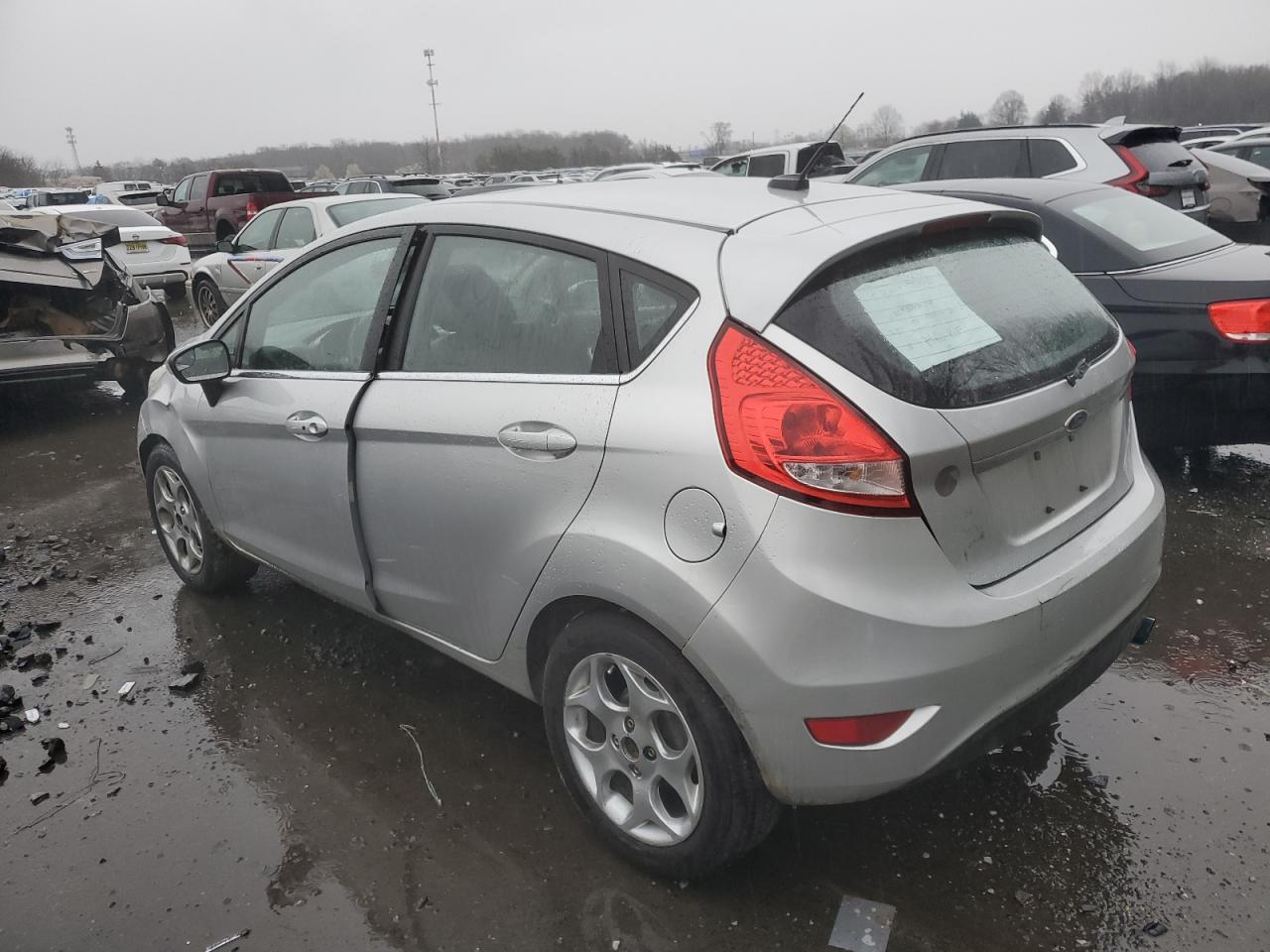 3FADP4FJ0BM203044 2011 Ford Fiesta Ses