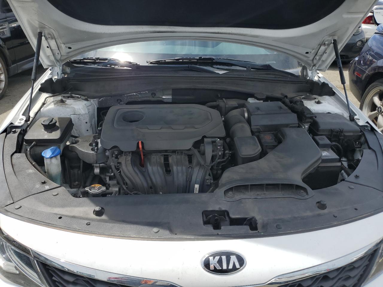 5XXGT4L3XKG373082 2019 Kia Optima Lx