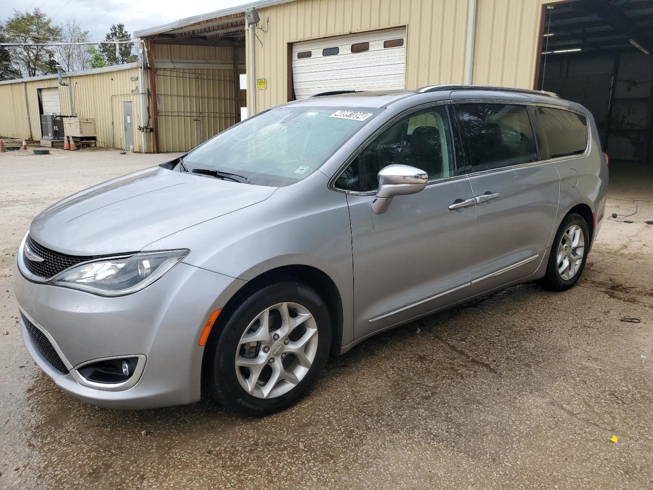 2019 Chrysler Pacifica Limited vin: 2C4RC1GG6KR731824