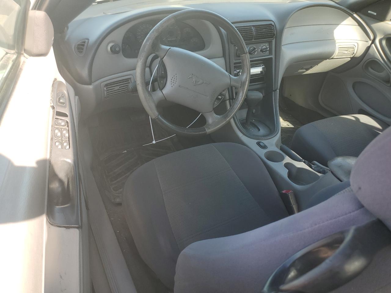 1FAFP44472F216363 2002 Ford Mustang