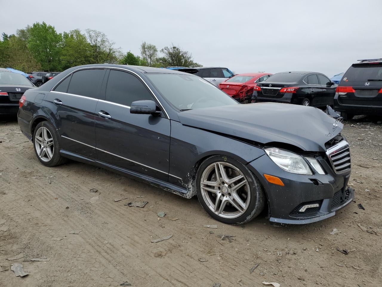 WDDHF9AB0BA331637 2011 Mercedes-Benz E 550 4Matic