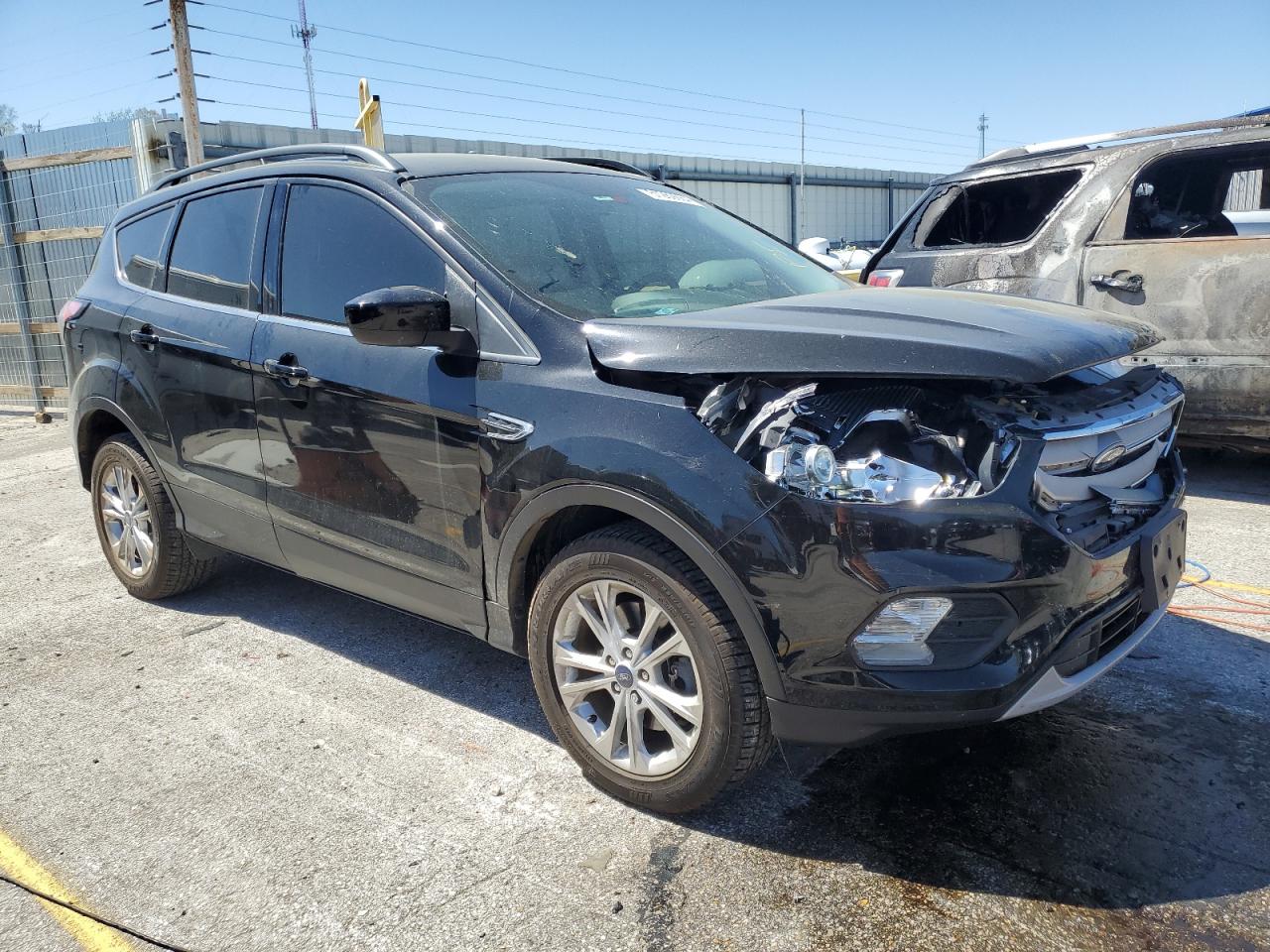 1FMCU9HD0JUC03473 2018 Ford Escape Sel