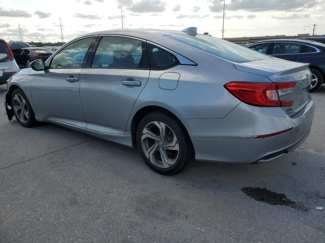 2018 Honda Accord Ex vin: 1HGCV1F47JA232672